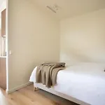 Azcarraga Boutique אוביידו