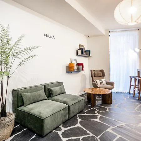 Azcarraga Apartment